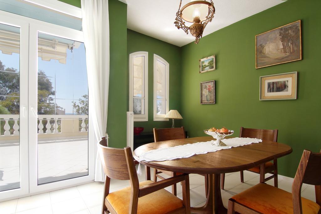 Villa Emily ลาโกนิสซี ภายนอก รูปภาพ