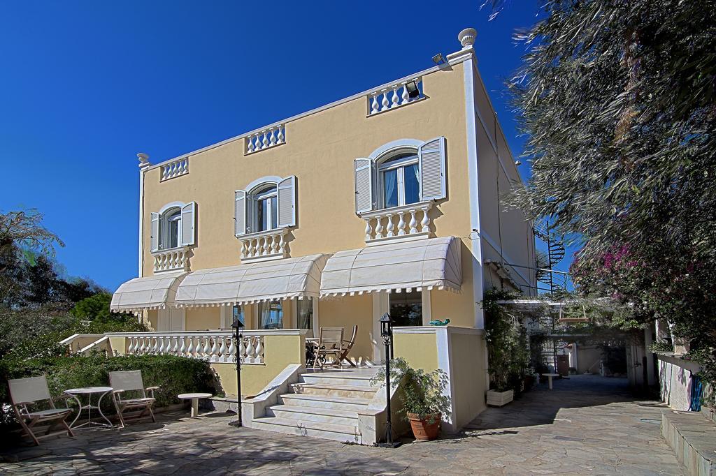Villa Emily ลาโกนิสซี ภายนอก รูปภาพ