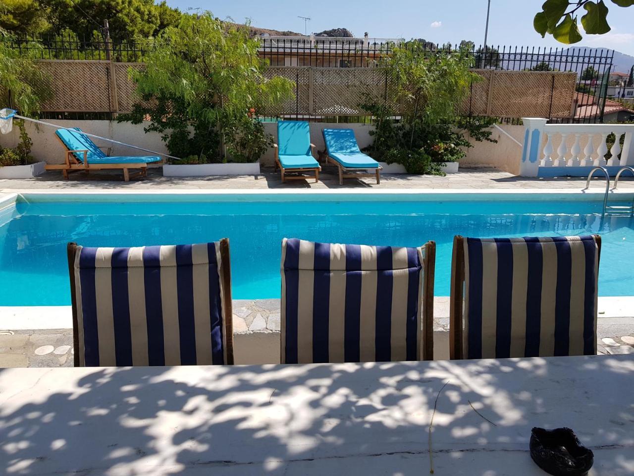 Villa Emily ลาโกนิสซี ภายนอก รูปภาพ